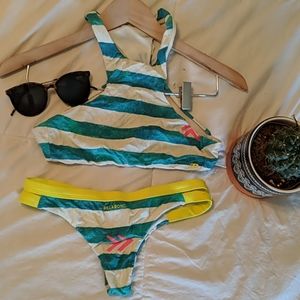 Cheeky Billabong bikini